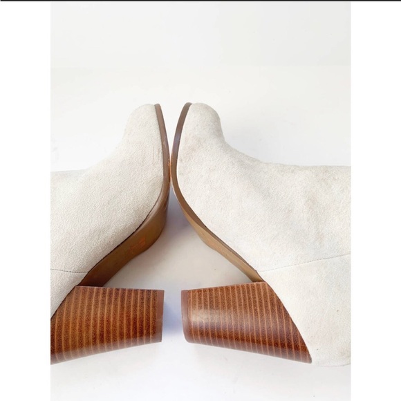 Joe's Jean White Suede Heeled Bootie Size 8 - Picture 1 of 6